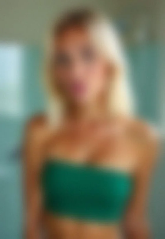 Miloslava, 30