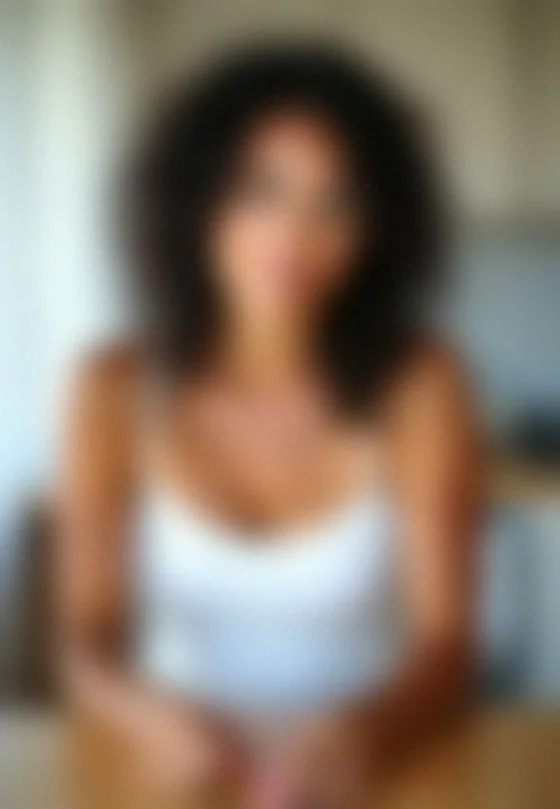 Martina, 34