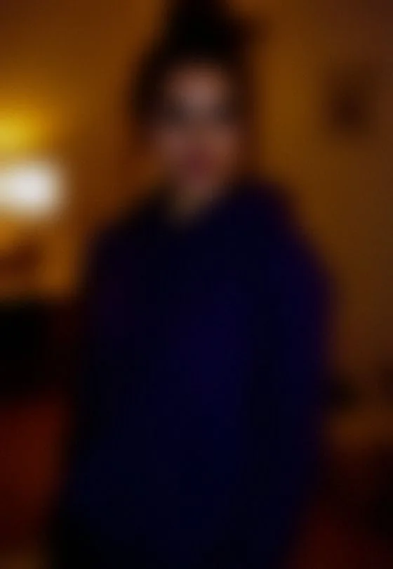 Monika, 27