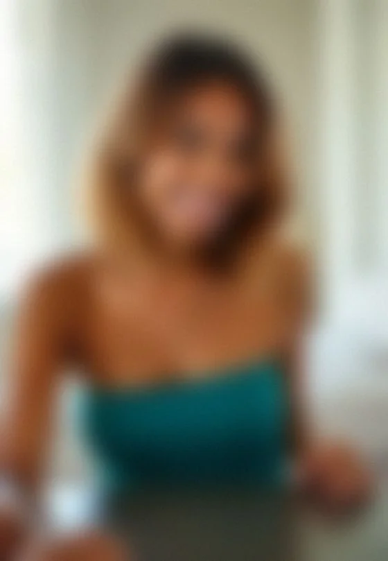 Martina, 37