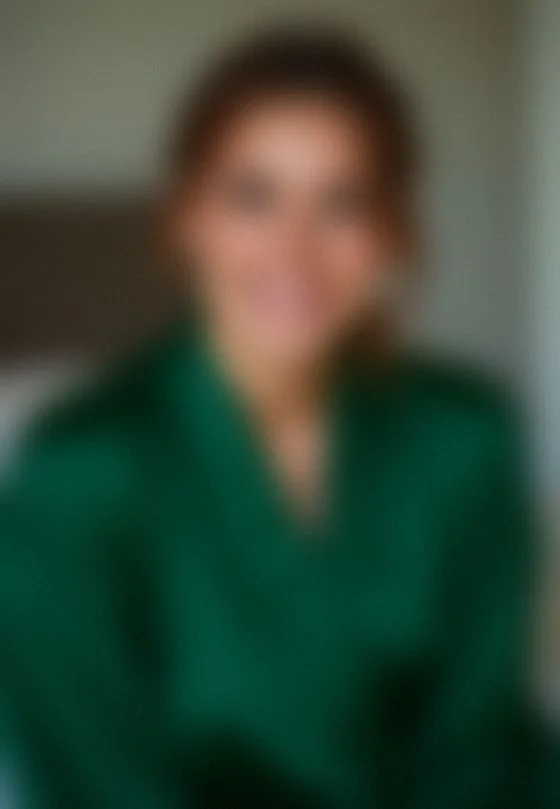 Lenka, 25