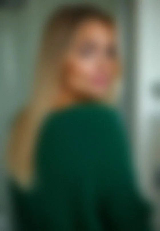 Andrea, 30