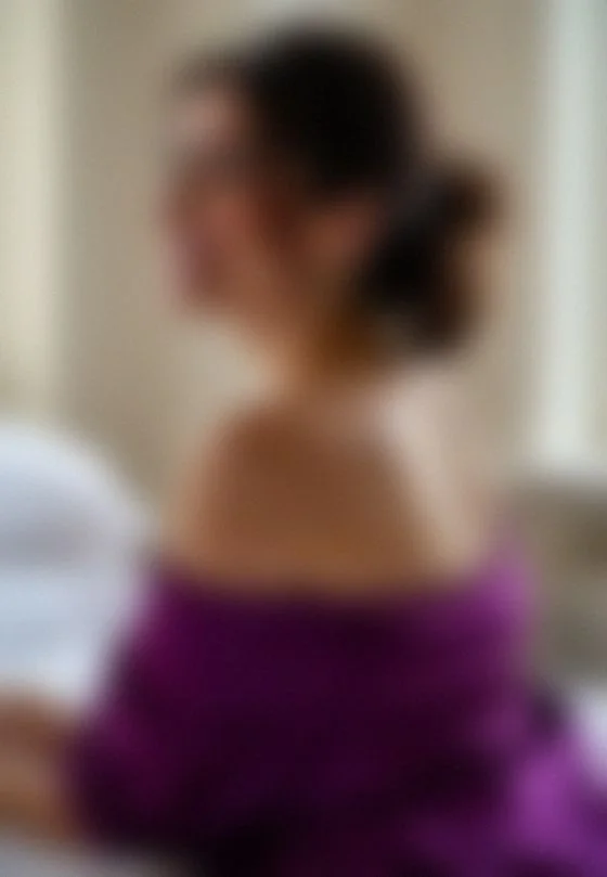 Veronika, 26